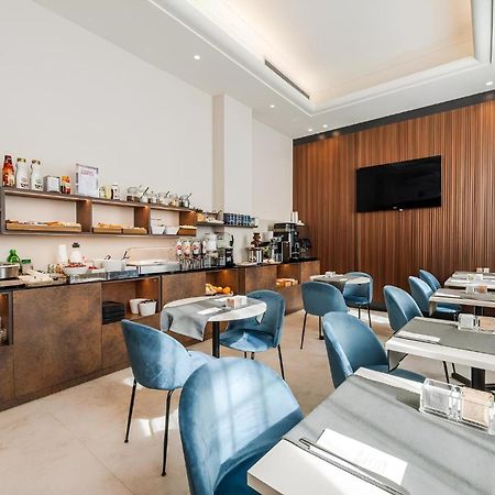 Astoria Deluxe Rooms Bologna Ngoại thất bức ảnh