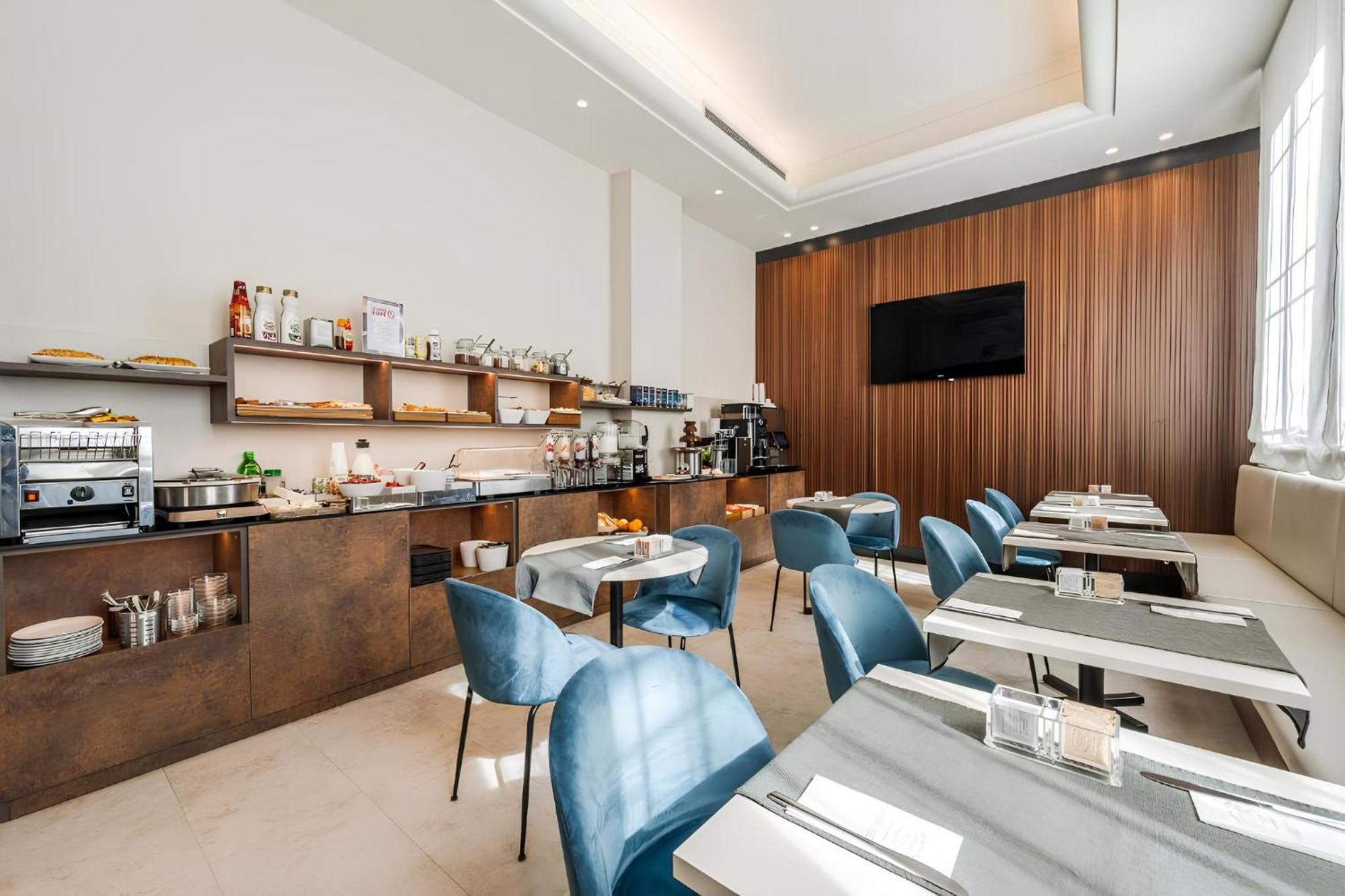 Astoria Deluxe Rooms Bologna Ngoại thất bức ảnh