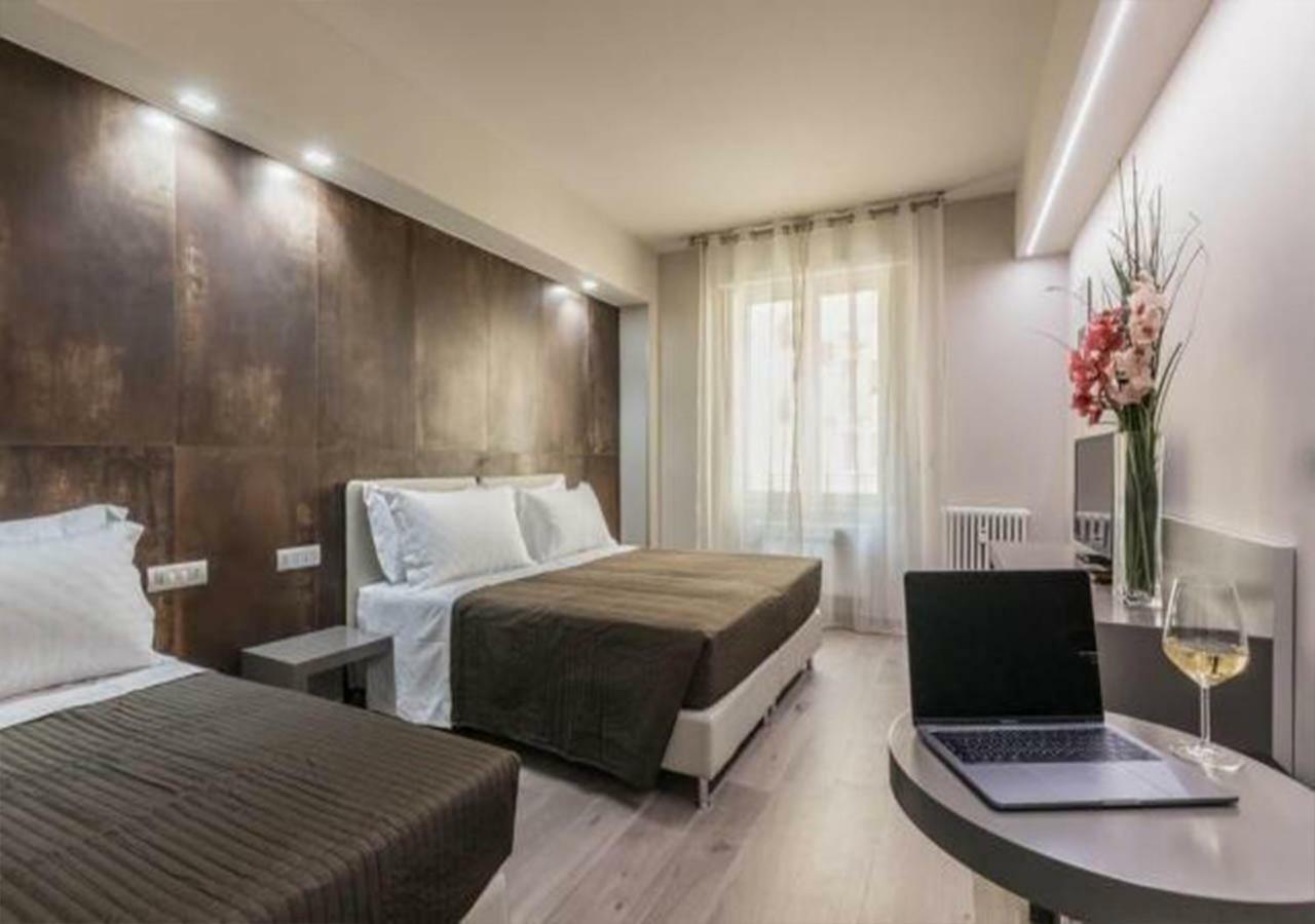 Astoria Deluxe Rooms Bologna Ngoại thất bức ảnh